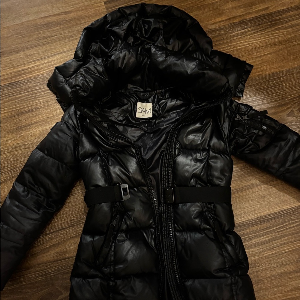 SAM Sleek Black Outerwear